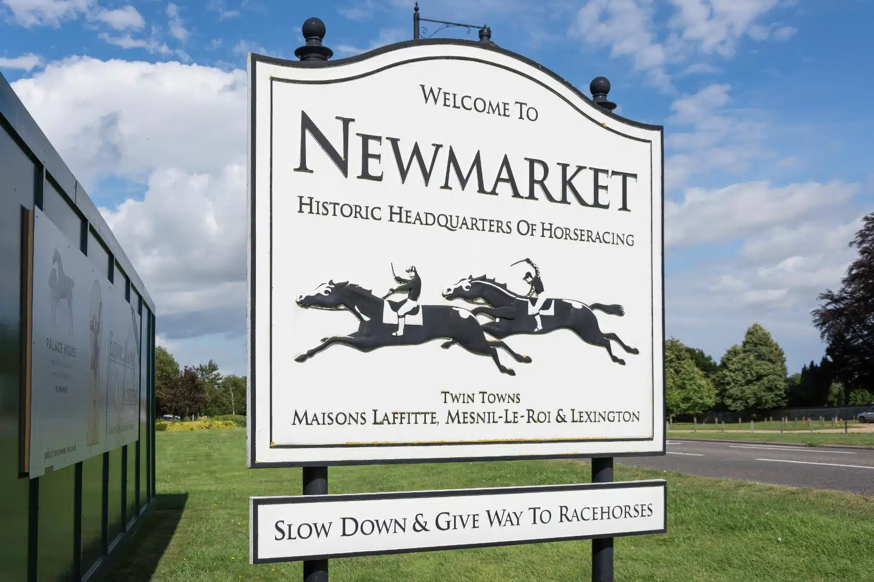 Newmarket Town Sign